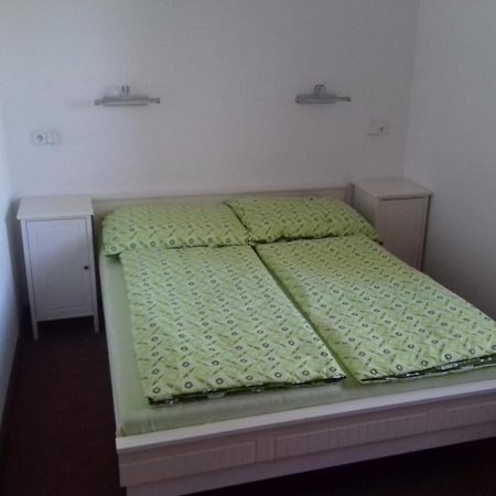 Hostinec Na Lipce Havlickuv Brod Exterior photo